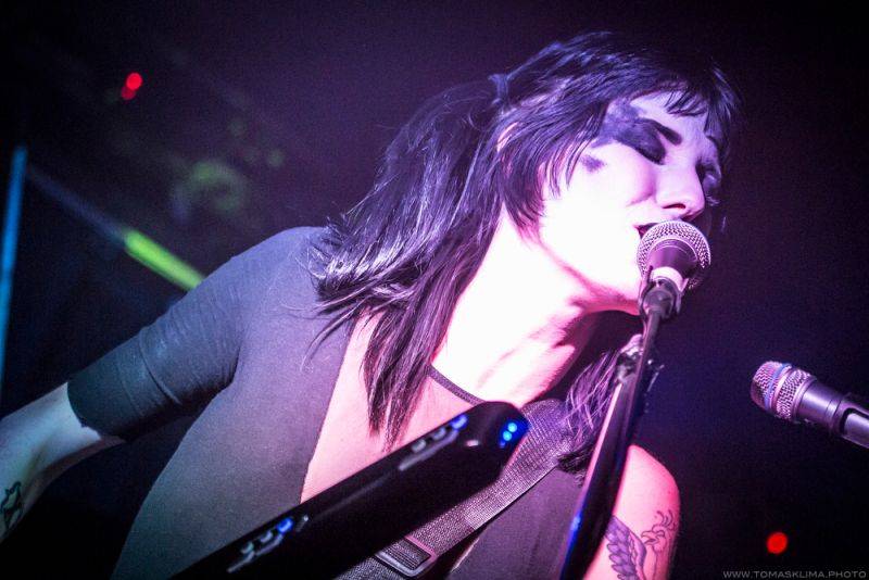 LIVE: IAMX v Praze: Znovu v dokonalé formě