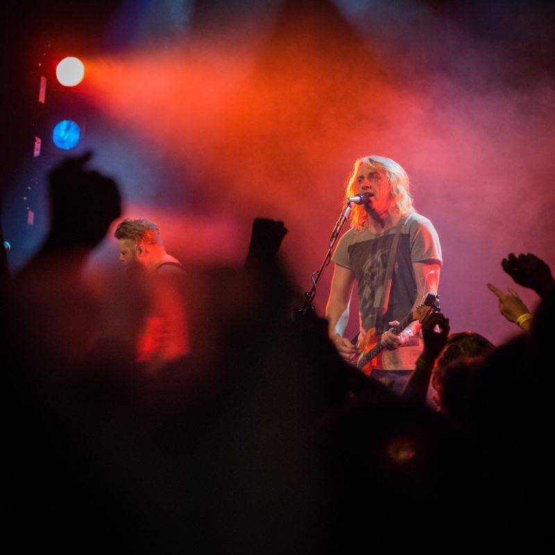 Vypsaná FiXa v Brně: Horko, pogo a beznadějně vyprodáno