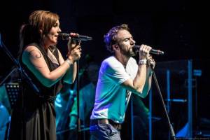 LIVE: Tata Bojs a symfonický orchestr vytvořili ve Foru Karlín dokonalou symbiózu