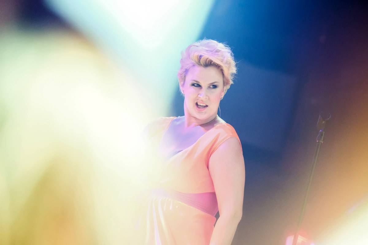 LIVE: Monkey Business vyprodali třikrát po sobě LMB, uctili Radima Hladíka a zpívali s Danem Bártou