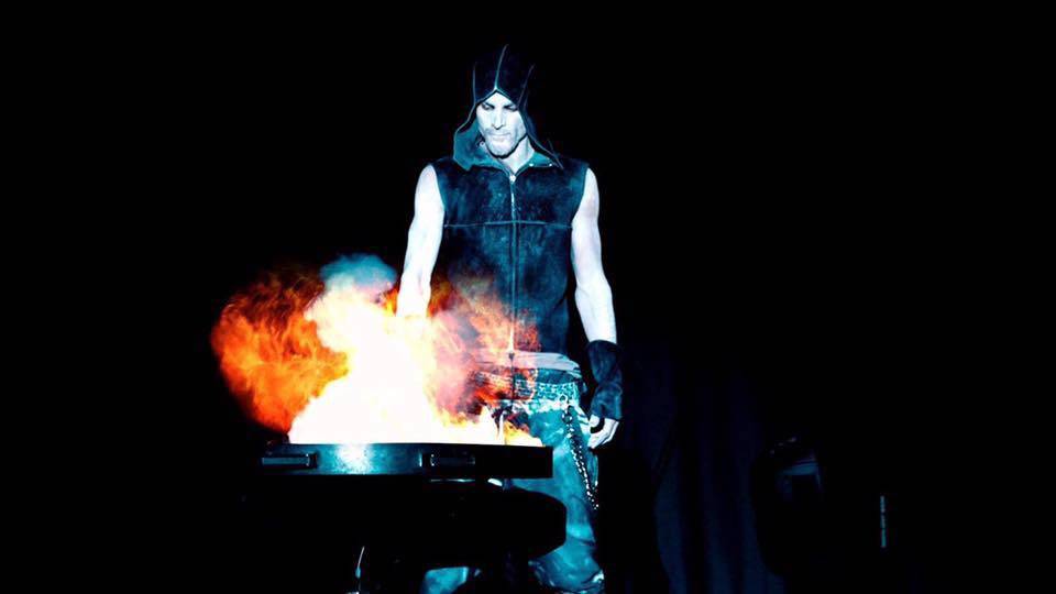 RECENZE: Rammstein z Paříže způsobili v kinech chaos