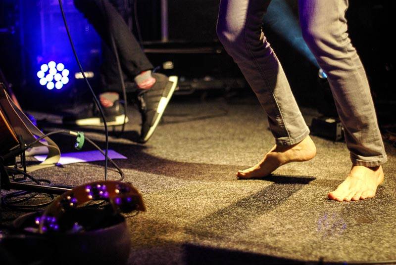 LIVE: Zrní jiskřili v Černošicích. Koncert poodhalil, jaká bude nová deska