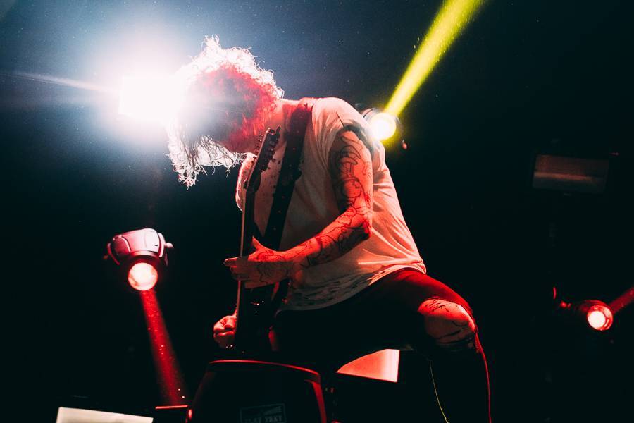 LIVE: Parkway Drive a spol. rozmetali Forum Karlín na padrť. Jejich show byla ohromující