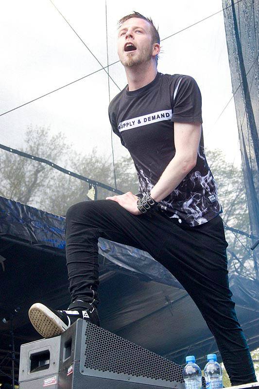 LIVE: Závěr Čarodějálesu v Brně ovládly zahraniční hvězdy v čele s Dog Eat Dog, Clawfinger nebo Kensington