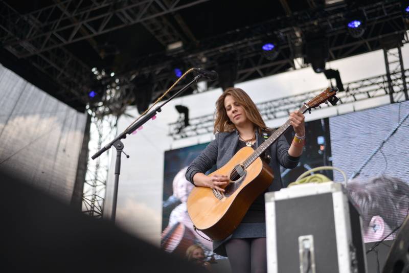 LIVE: Majáles v Brně aneb Jeden velký studentský mejdan. Zazářili No Name, Mandrage nebo Mydy Rabycad