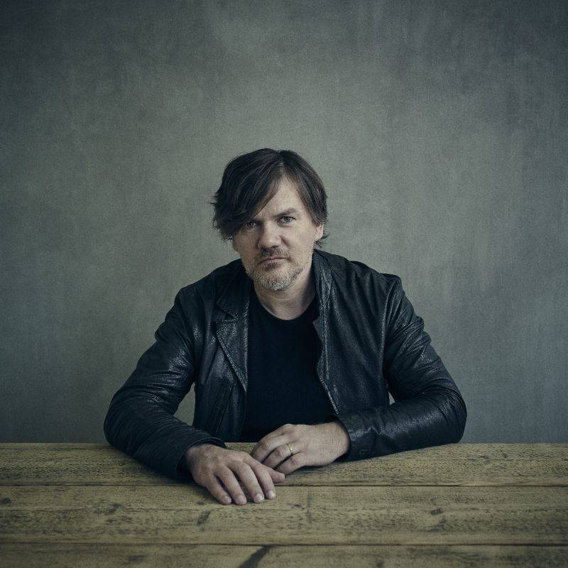 RECENZE: Michal Hrůza se inspiroval za polárním kruhem i filmy. Na nové desce je Sám se sebou