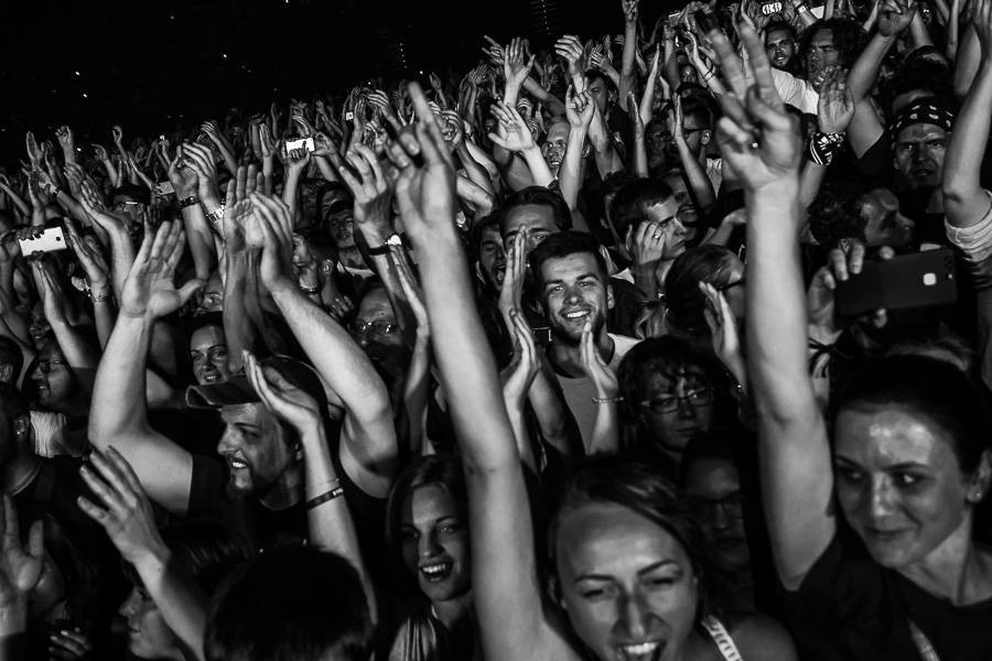 LIVE: Božští Foo Fighters si v Praze přizvali nečekaného hosta