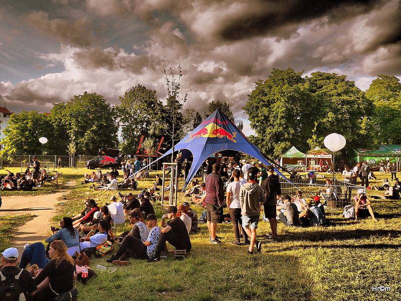 LIVE: Mystic Sk8 Cup zabodoval závody i hudbou