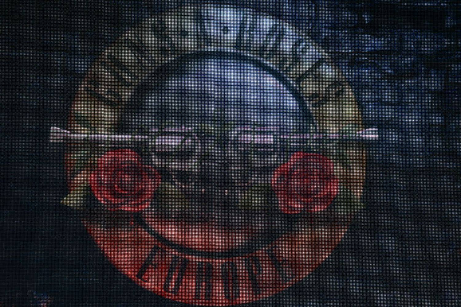 LIVE: Guns N' Roses v Praze aneb Rockoví mohykáni uctívají rockové mohykány