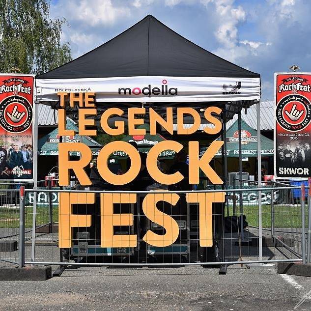 LIVE: Páteční The Legends Rock Fest přivítal hvězdy českého rocku Škwor nebo Arakain i nastupující mládí