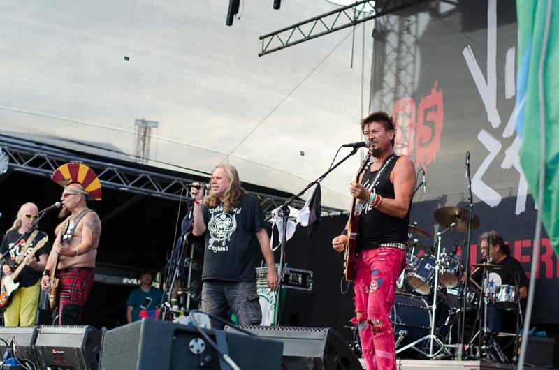 LIVE: Hrady CZ na Rožmberku - Tomáš Klus rozesmál i dojal, Lucie Bílá byla za metalovou královnu