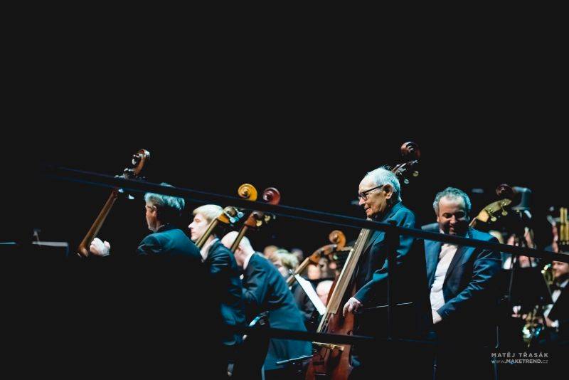 LIVE: Popáté a naposledy. Ennio Morricone se rozloučil s Prahou