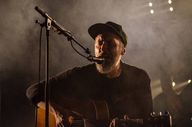 LIVE: Finkovy skladby zní jako padající kapky deště