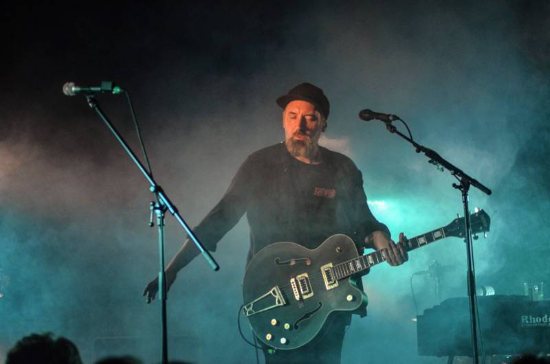 LIVE: Finkovy skladby zní jako padající kapky deště