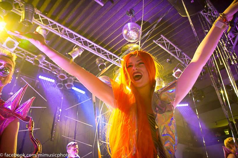 LIVE: Mydy Rabycad změnili zvuk i kostýmy. Křest nové desky byl skvělou show