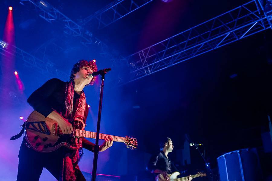 LIVE: The Kooks se spolu s Lake Malawi vyhoupli zpět do sedla