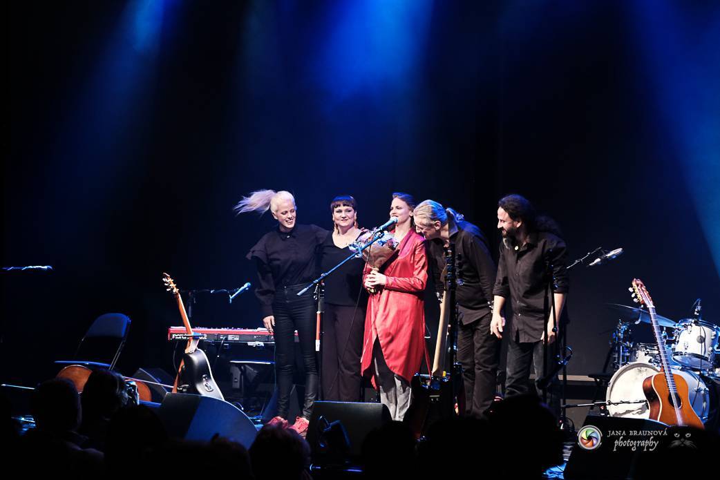 LIVE: Jen zdánlivé šílenství osmihlavé Vladivojny