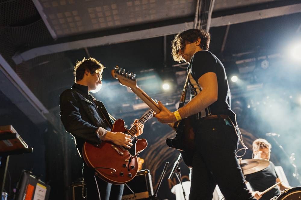 LIVE: Nothing But Thieves přivezli do Prahy obrovskou porci energie i novou desku