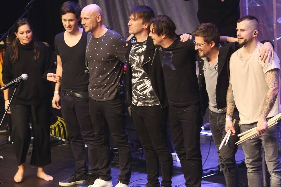 LIVE: Chinaski v Brně - Naposledy jako jedna kapela? 