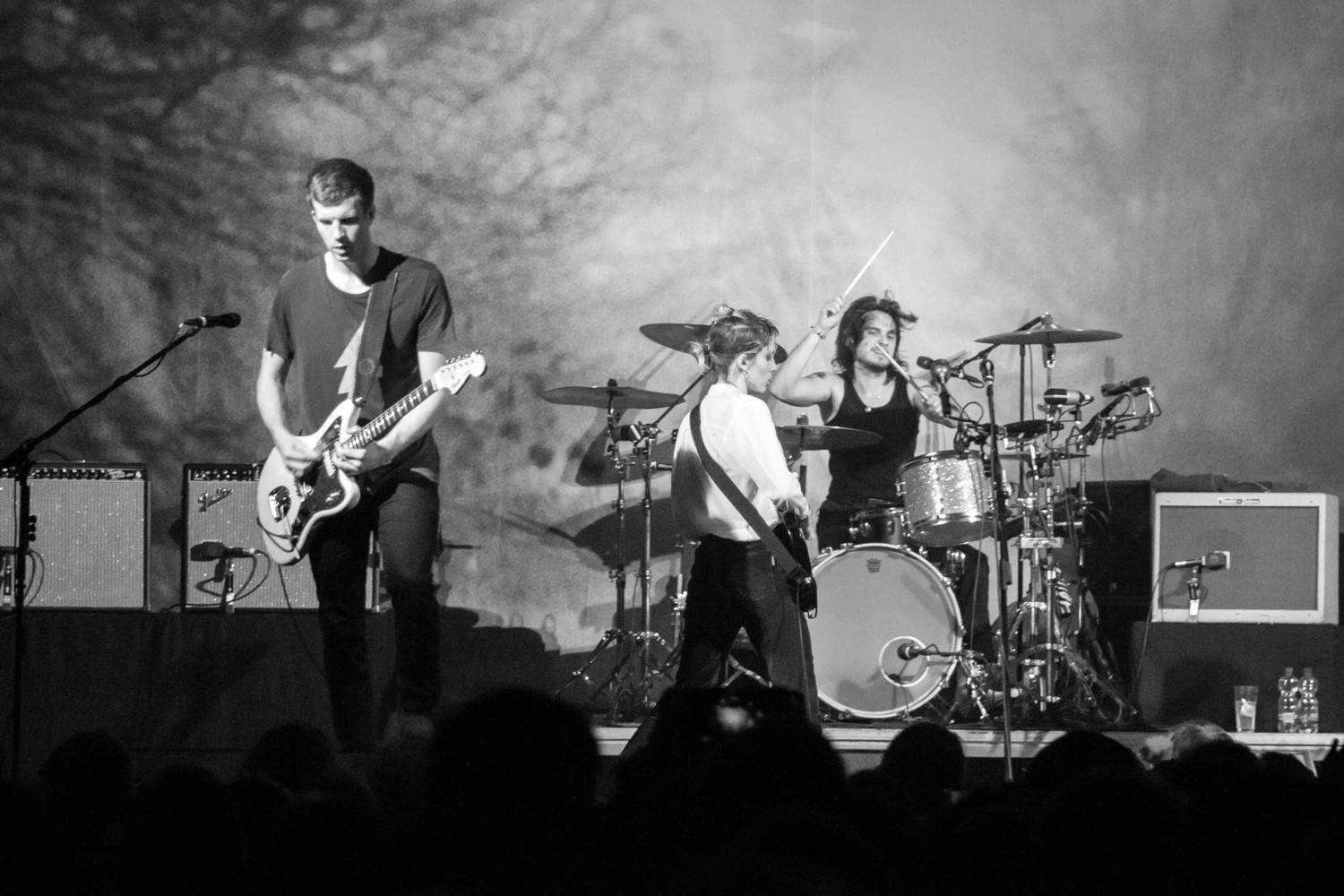 LIVE: Wolf Alice odehráli živelnou show, která zvedala chlupy po těle