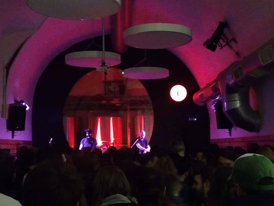 LIVE: Žižkovská noc vsadila na klubová esa i neokoukané tváře. Lákali Hentai Corporation, Zrní i Vypsaná Fixa