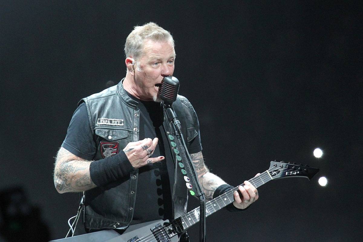 LIVE: Metallica v Praze - Velikonoční nadílka v podobě Jožina z bažin
