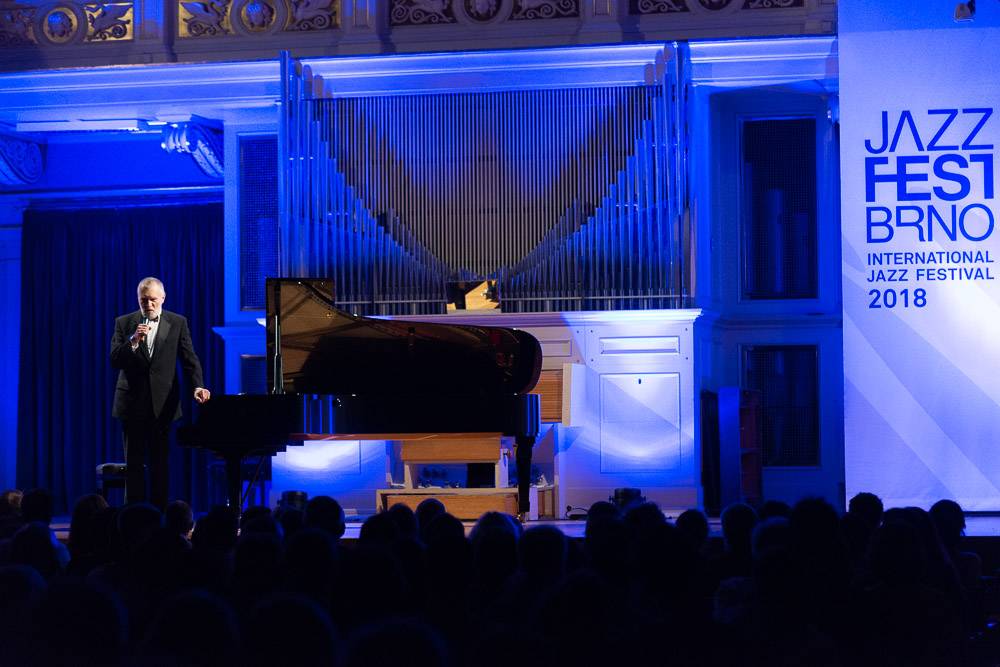 LIVE: Noblesní Kenny Barron poprvé v Brně aneb mistrovství sólového jazzového piana