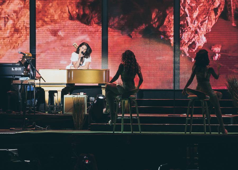 LIVE: Aerodrome festival - Druhý den strhli Stone Sour, Lana Del Rey se místo zpěvu podepisovala fanouškům
