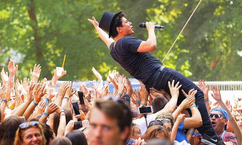 LIVE: TOP 10 NEJ SázavaFestu - Od božského Karla Gotta až po arogantního Rytmuse