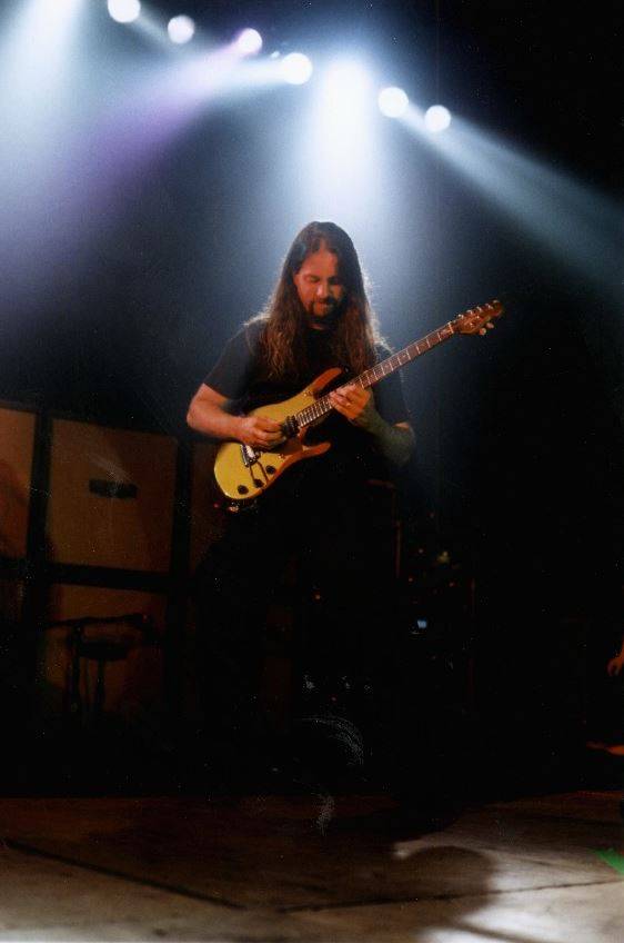 RETRO: Dream Theater zahrají na Masters of Rock. Takhle vypadal jejich první český koncert v roce 2000