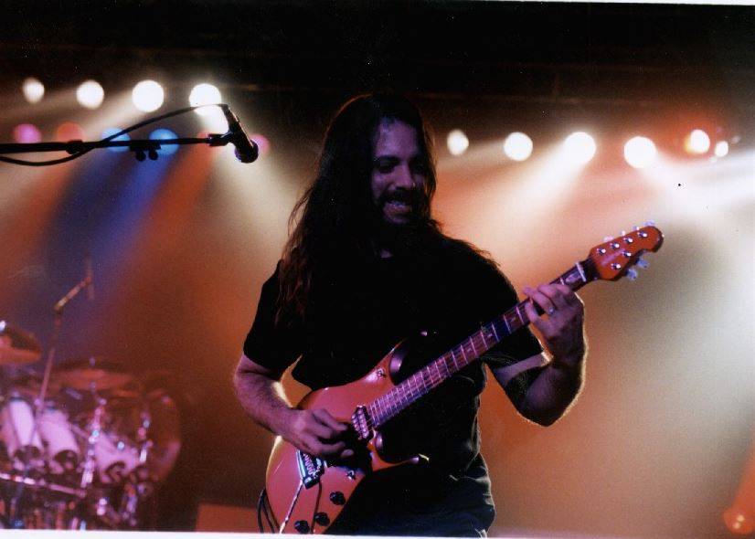 RETRO: Dream Theater zahrají na Masters of Rock. Takhle vypadal jejich první český koncert v roce 2000