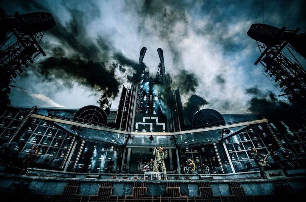 LIVE: Rammstein v Praze předvedli nejlepší koncertní show, jaká kdy byla k vidění