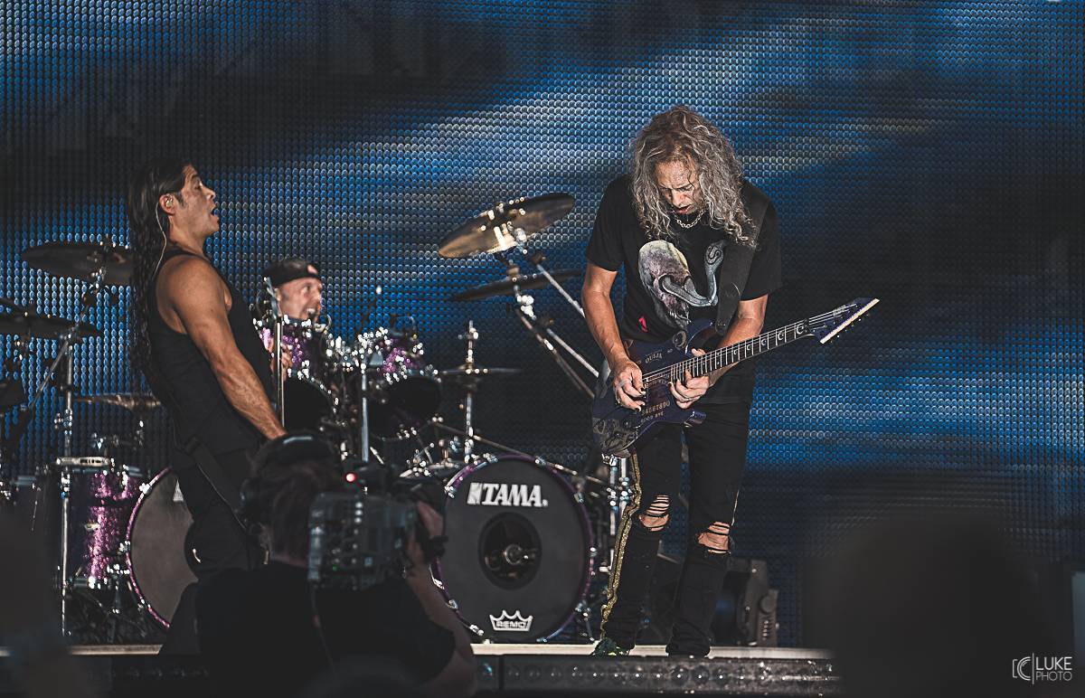 LIVE: Metallica v Letňanech - Grandiózní show s pyrotechnikou, lasery a výbornými písněmi rozpálila 70 tisíc lidí