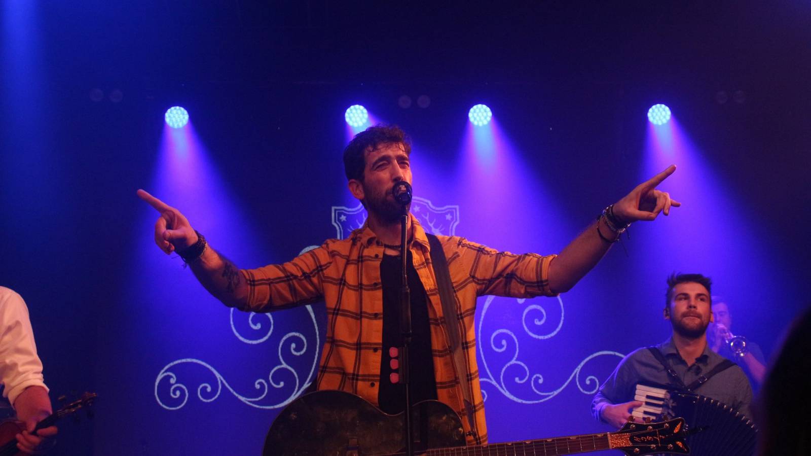 LIVE: Půlnoční vlak Jelena razantně zahoukal v ostravském klubu Garage