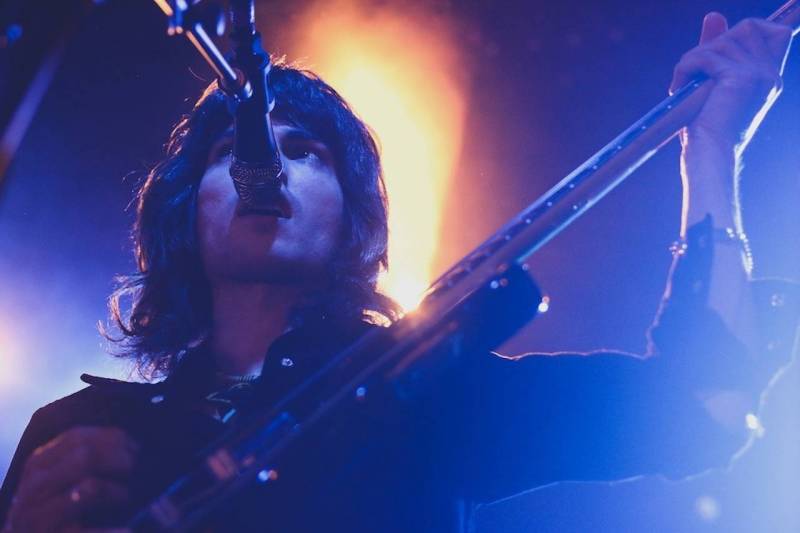 LIVE: Temples přenesli klub Roxy zpět do šedesátých let