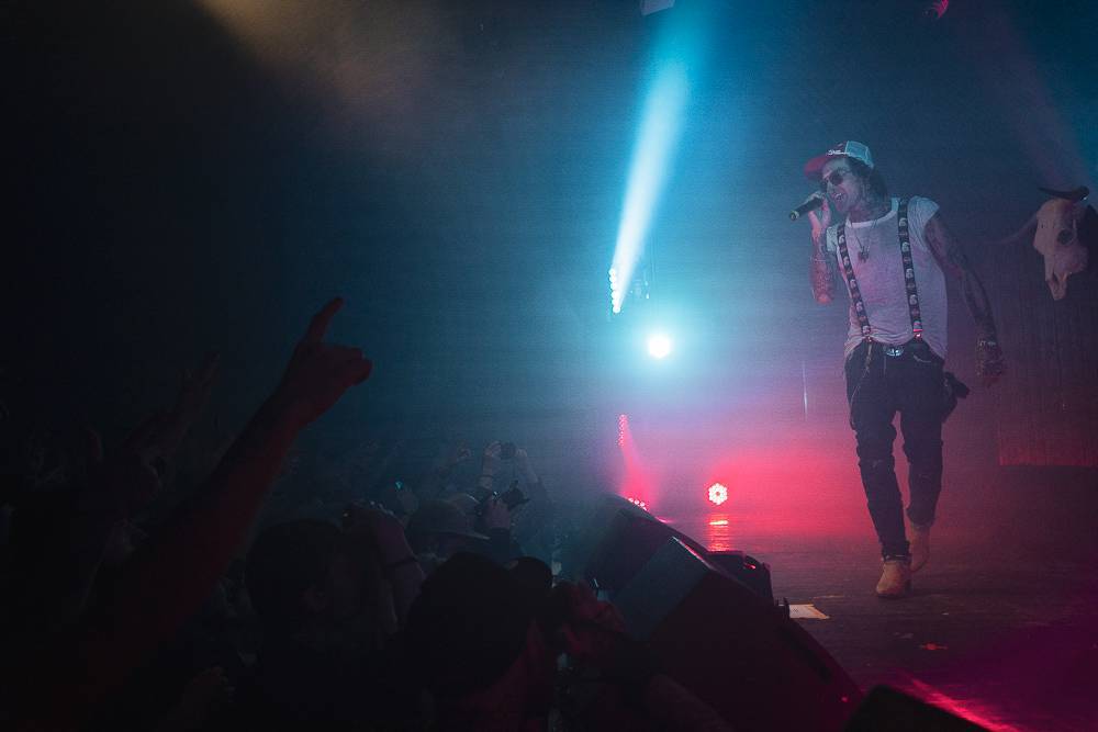 LIVE: Hrdý buran a architekt country rapu Yelawolf zboural Roxy