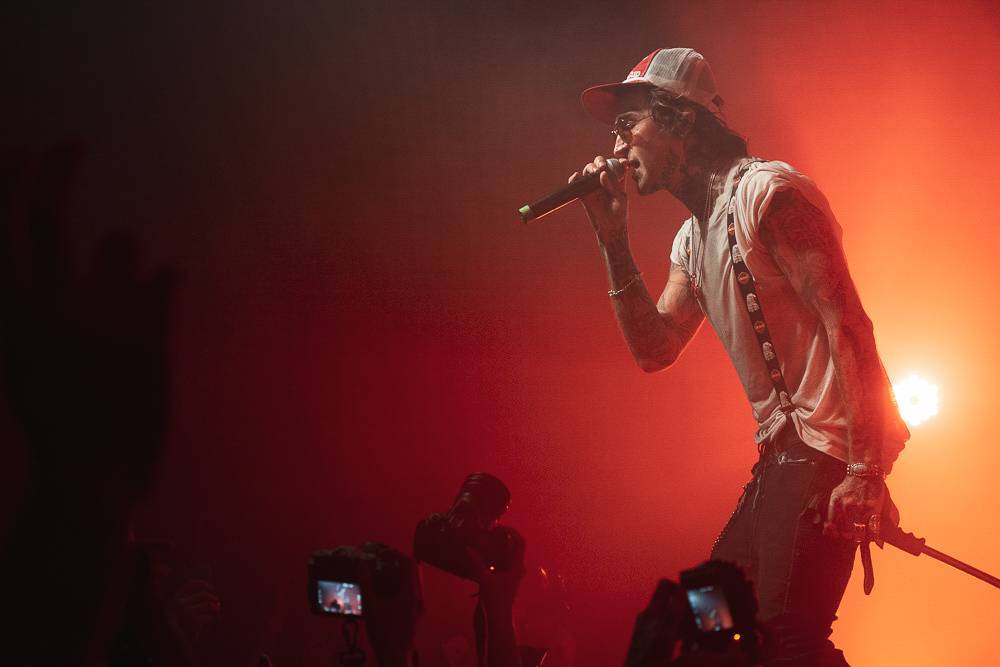 LIVE: Hrdý buran a architekt country rapu Yelawolf zboural Roxy