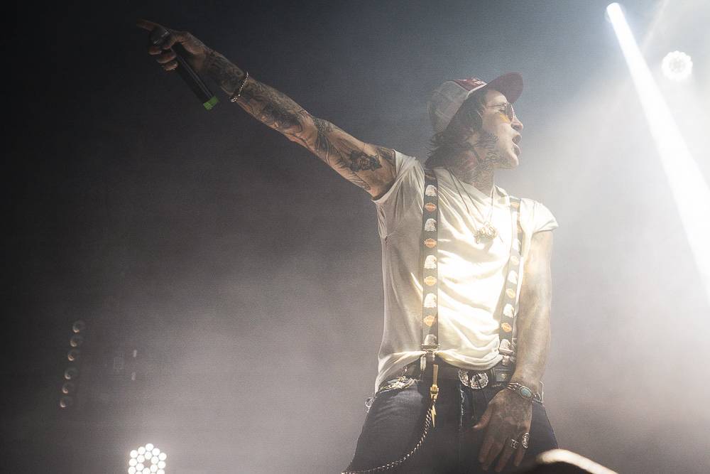 LIVE: Hrdý buran a architekt country rapu Yelawolf zboural Roxy