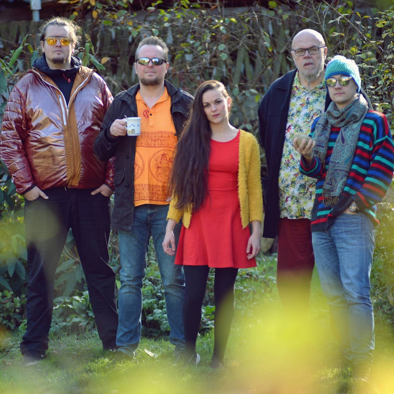 RECENZE: Krajina Ró natočila vrstevnatý a lehce vyšinutý debut. Hotel blázen není pro každého, v jeho pokojích ale možná jednou skončíme všichni