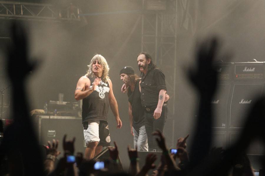 RETRO: Motörhead v Brně. Lemmy nastoupil před pluk zesilovačů značky Marshall