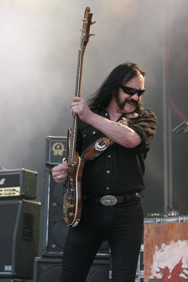 RETRO: Motörhead v Brně. Lemmy nastoupil před pluk zesilovačů značky Marshall