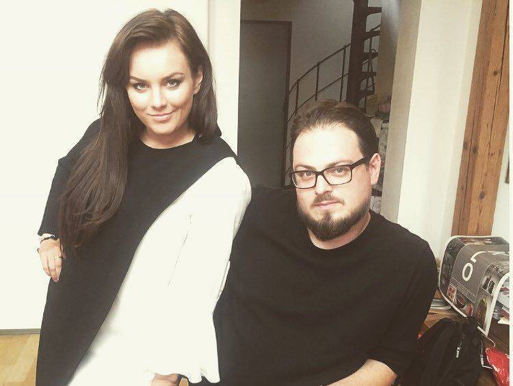 RECENZE: David Stypka se na albu Dýchej loučí jinak, než bychom čekali