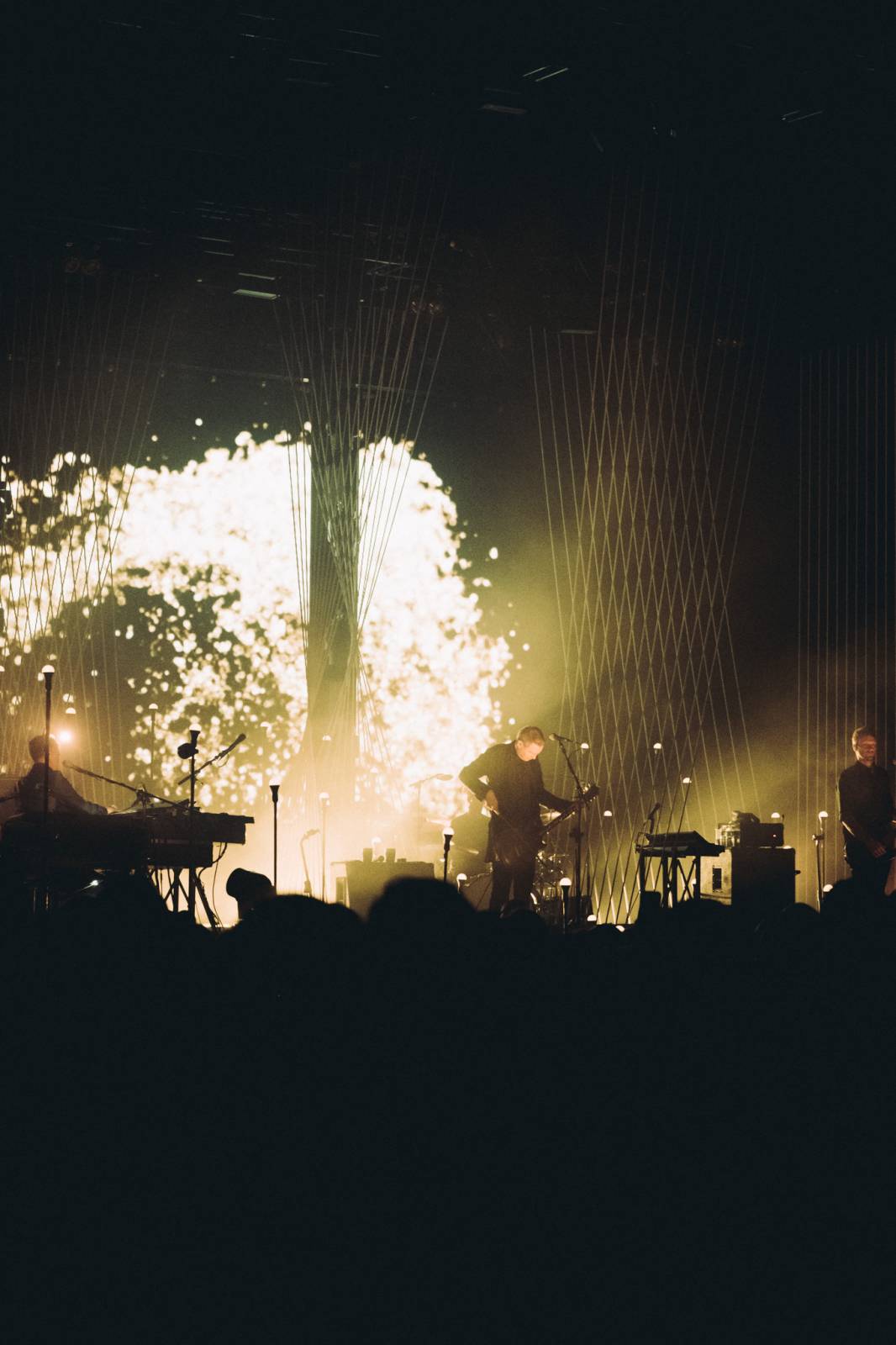 LIVE: Sigur Rós přivezli z Islandu řádnou dávku emocí. Fanoušci byli z audiovizuálního tripu nadšení