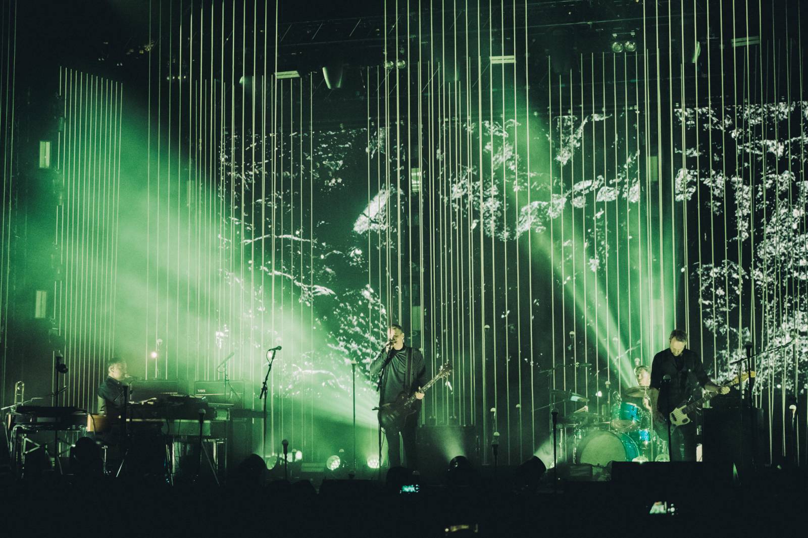 LIVE: Sigur Rós přivezli z Islandu řádnou dávku emocí. Fanoušci byli z audiovizuálního tripu nadšení