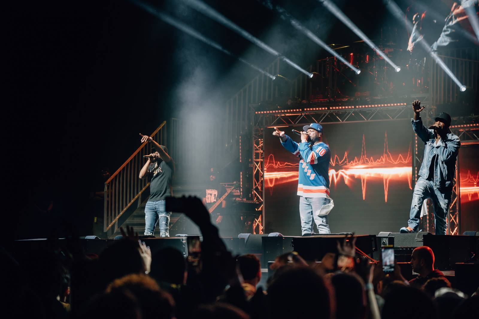 LIVE: 50 Cent zbořil pražskou O2 arenu svou megalomanskou show