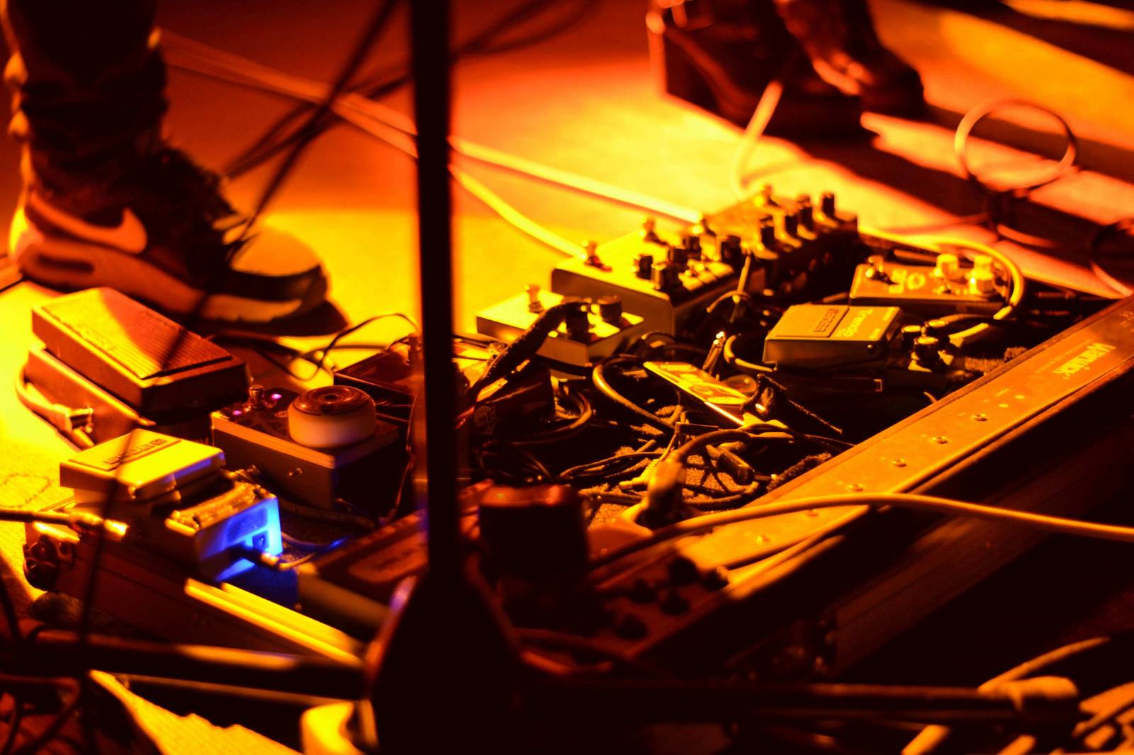 LIVE: Freak Power roztančili pražské Rock Café, za nemocnou vokalistku zaskočila Tereza Černochová