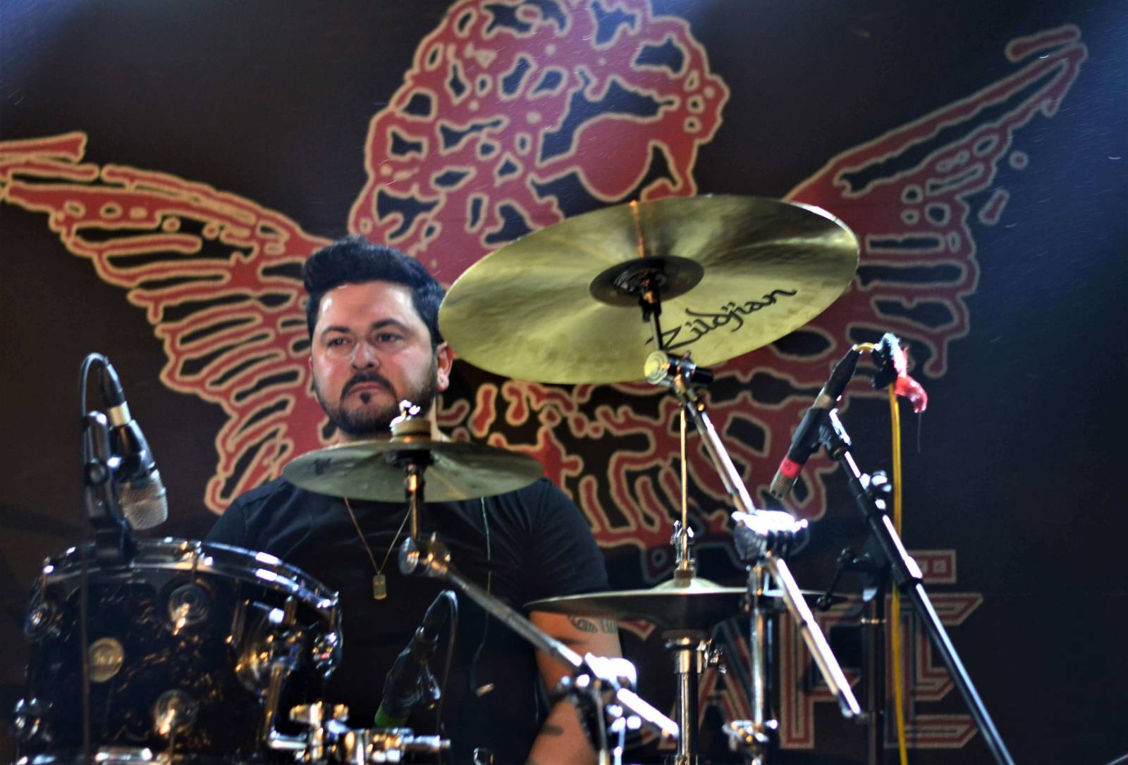 LIVE: Freak Power roztančili pražské Rock Café, za nemocnou vokalistku zaskočila Tereza Černochová