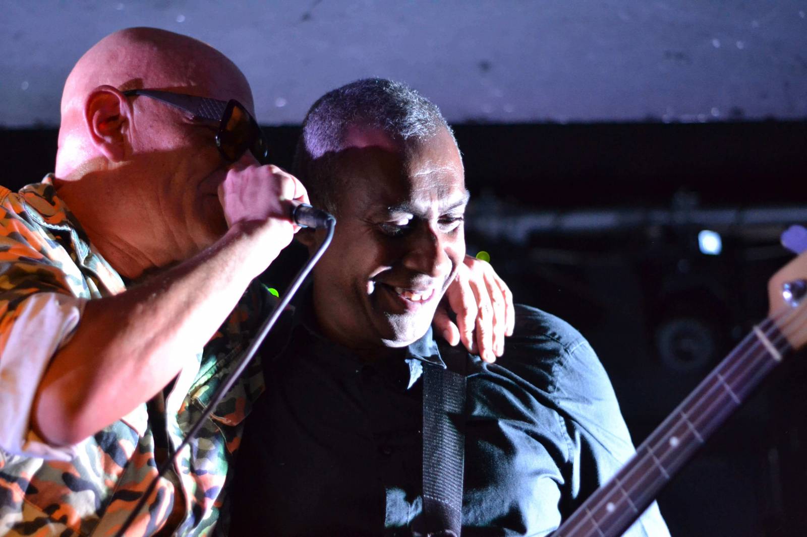 LIVE: Freak Power roztančili pražské Rock Café, za nemocnou vokalistku zaskočila Tereza Černochová