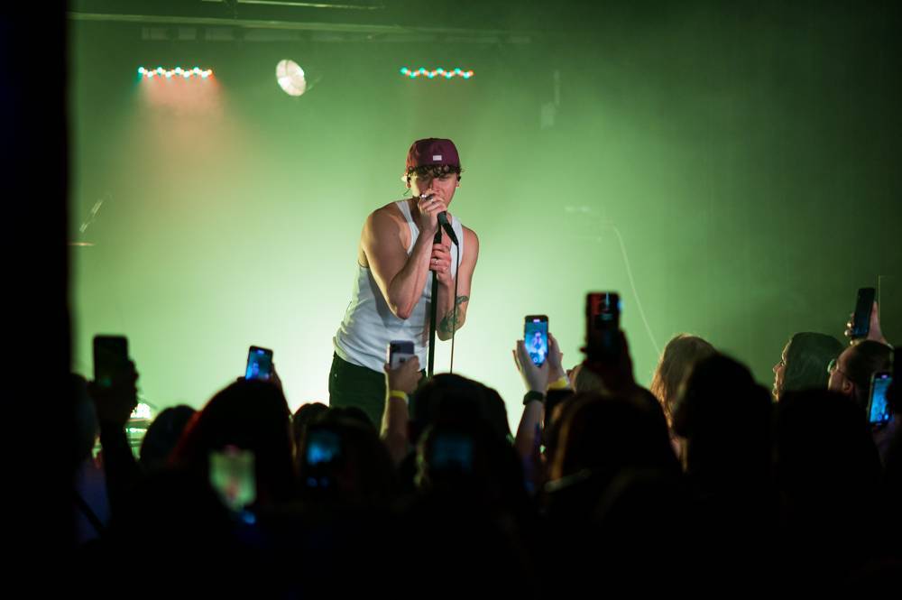 LIVE: Sofian Medjmedj si přeje, aby se na jeho koncertech lidé oprostili od všech starostí. A to se mu v Ostravě povedlo