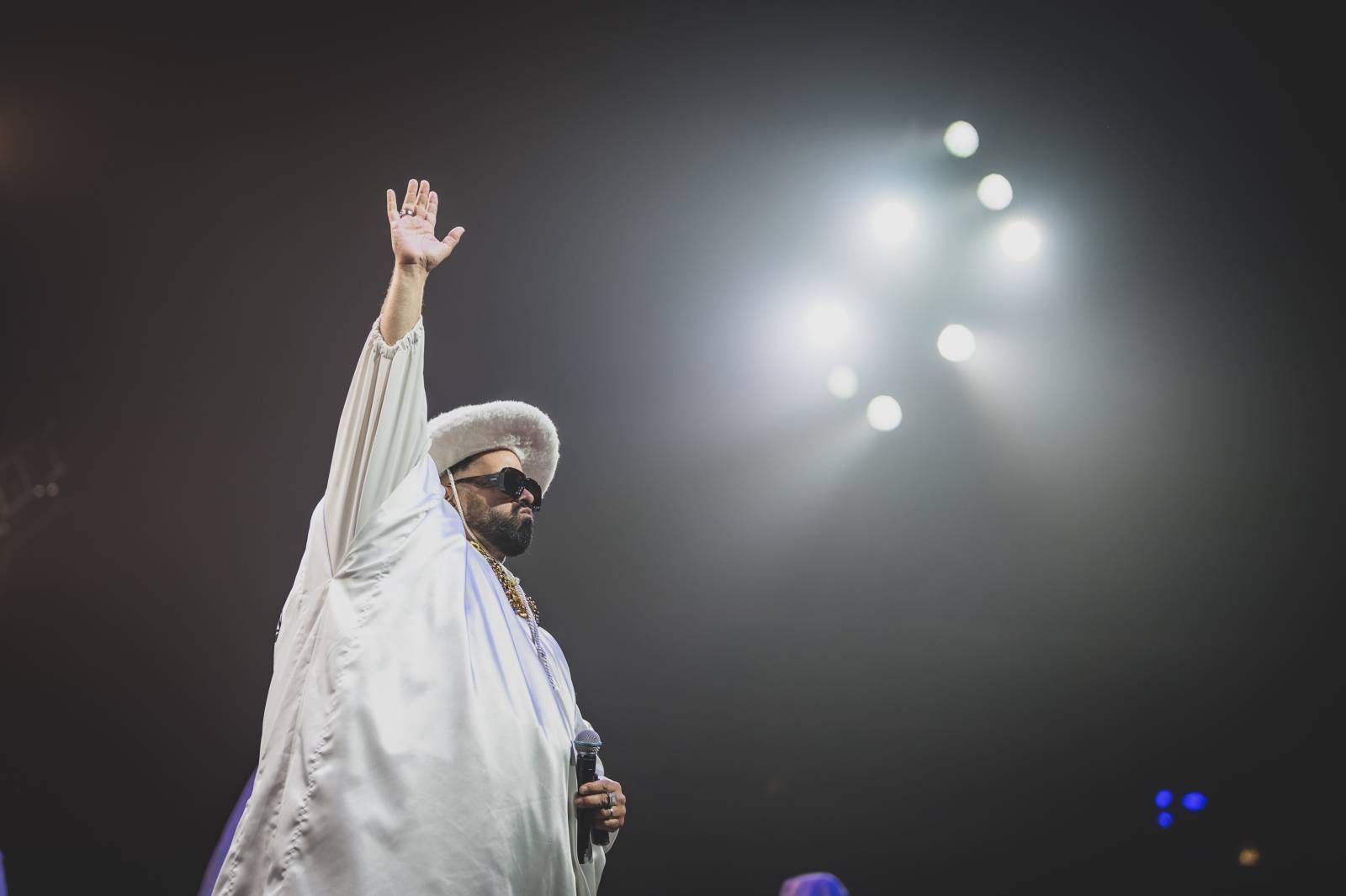 LIVE: Když je show víc než hudba. Kapitán Demo v O2 areně nepřesvědčil